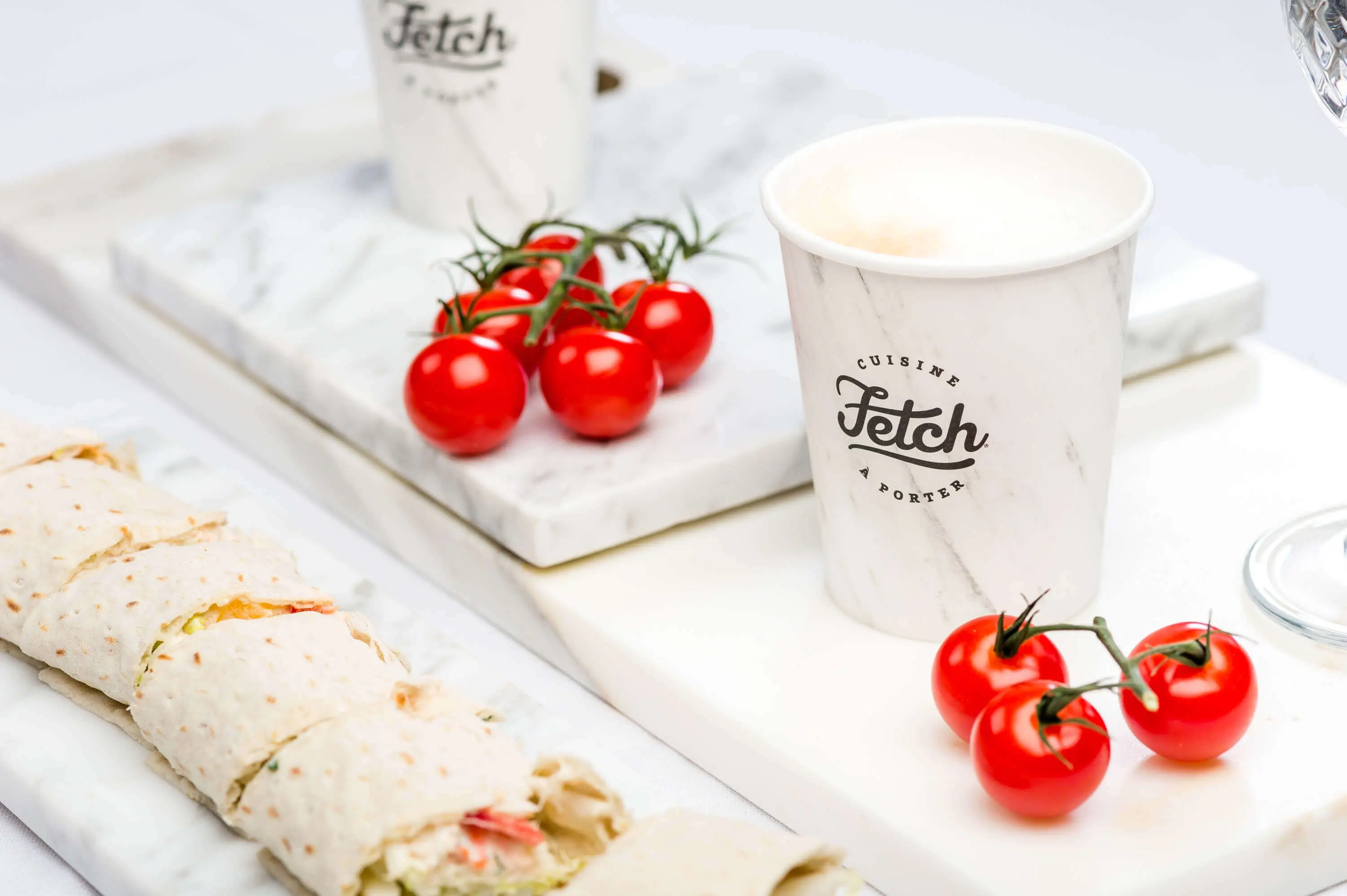 Fetch, case visual