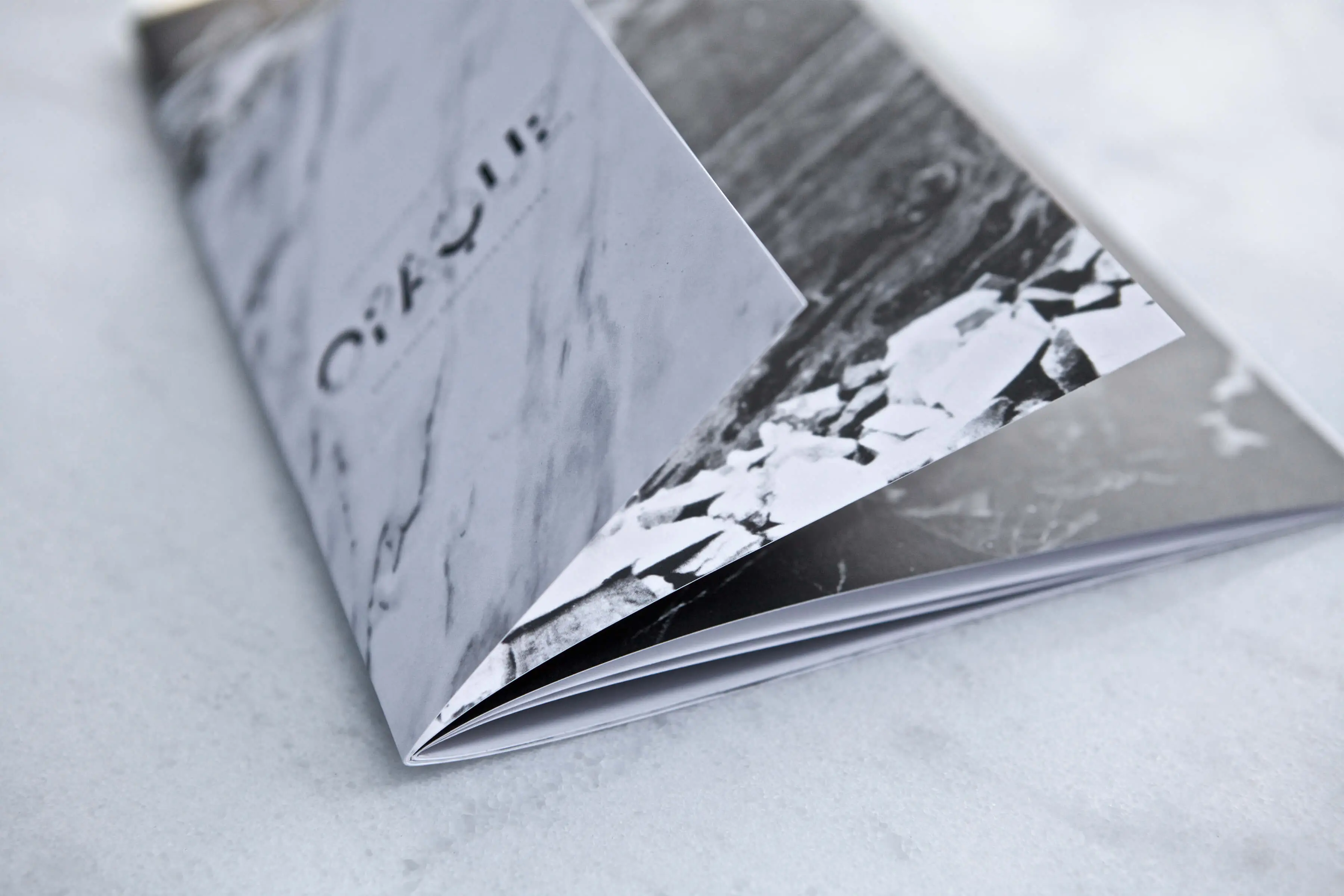 Café Costume x Glossy, case visual