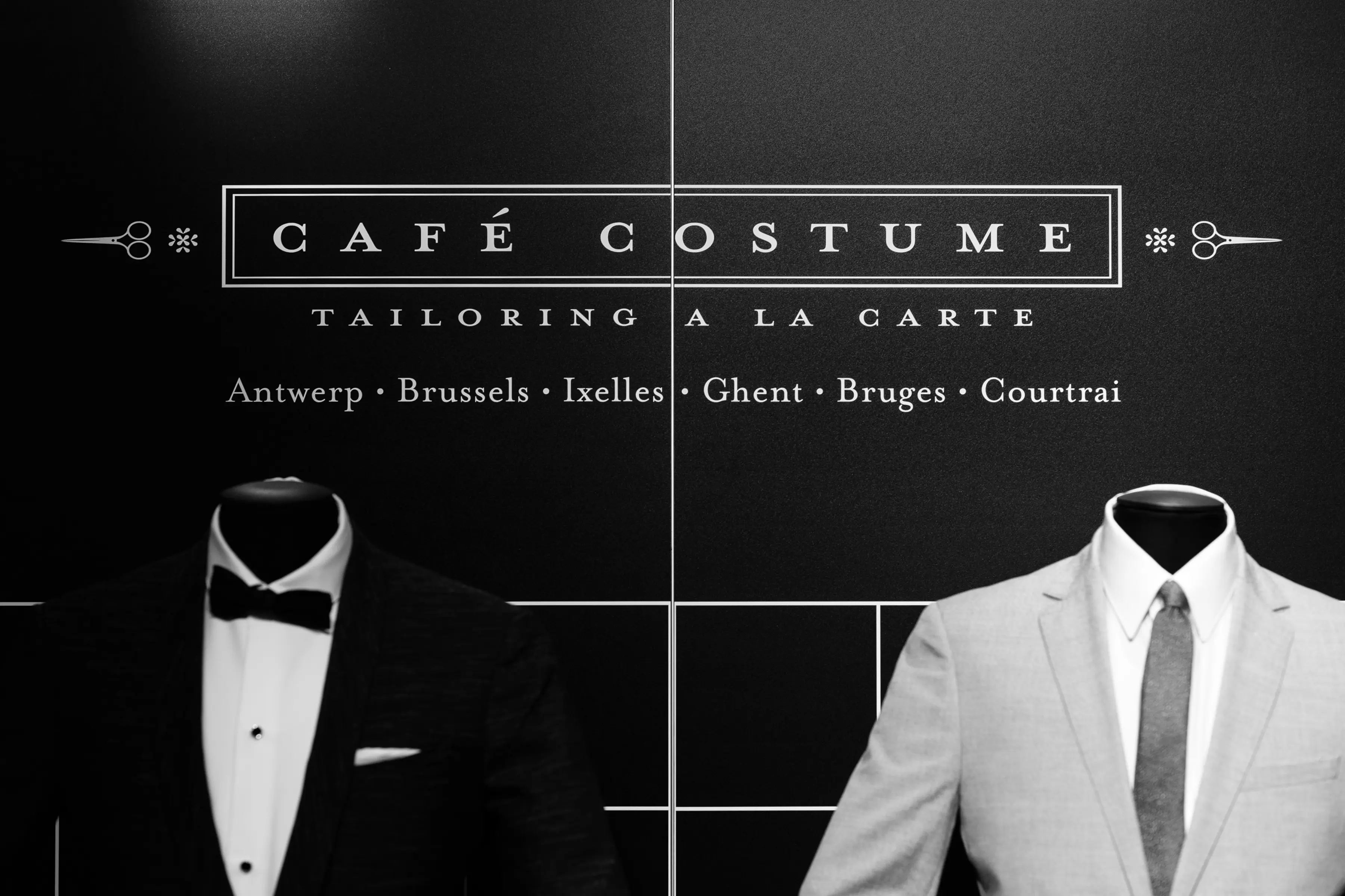 Café Costume Booth 2017, case visual