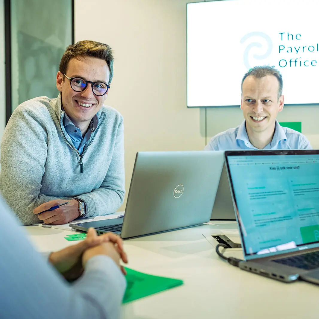 The Payroll Office, Imagery