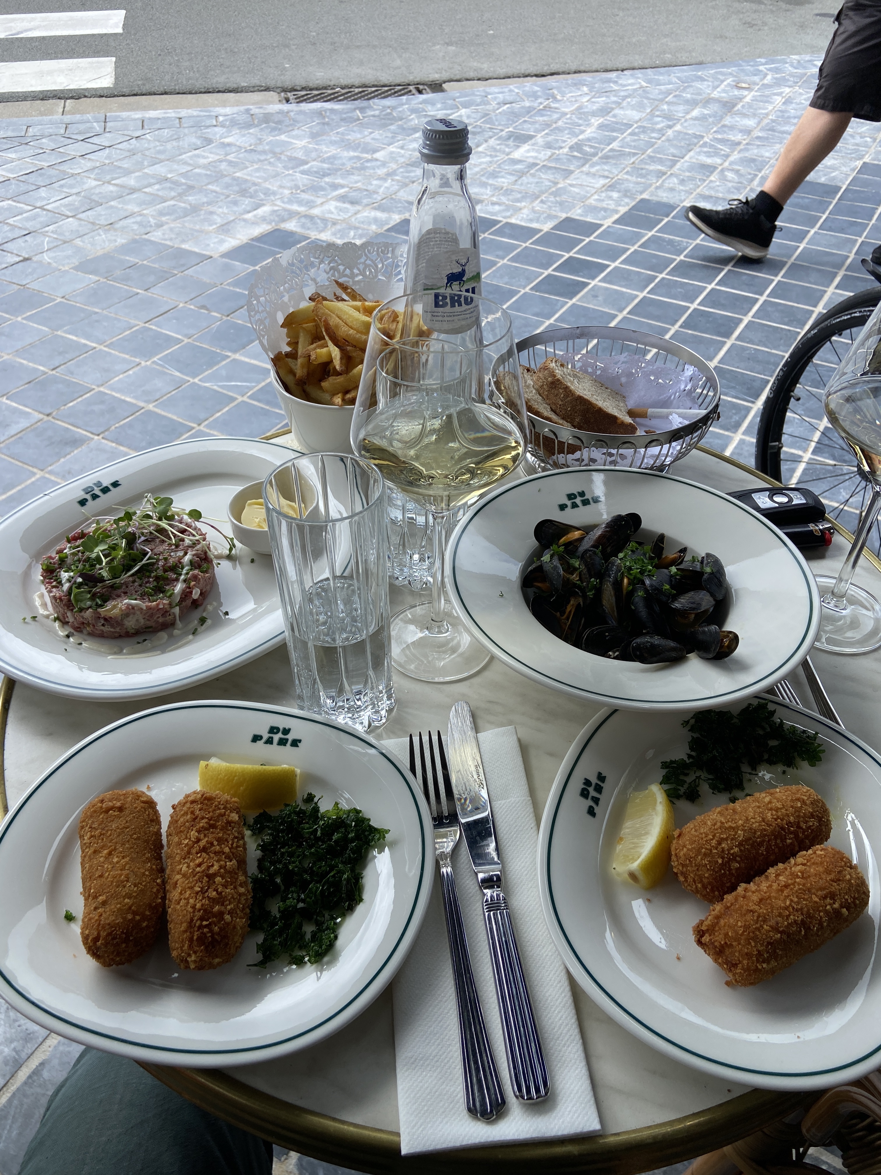 Crafting a Timeless Brand Strategy for Hotel Du Parc